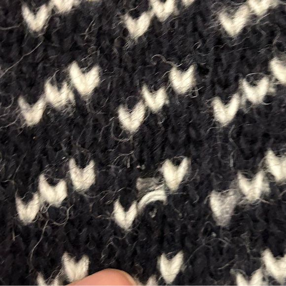 L.L.Bean Vintage 80s Men’s Wool Norwegian Birdseye Fisherman Sweater, size Large - Picture 10 of 11